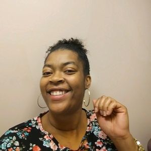 Meet your Posher, Sheena